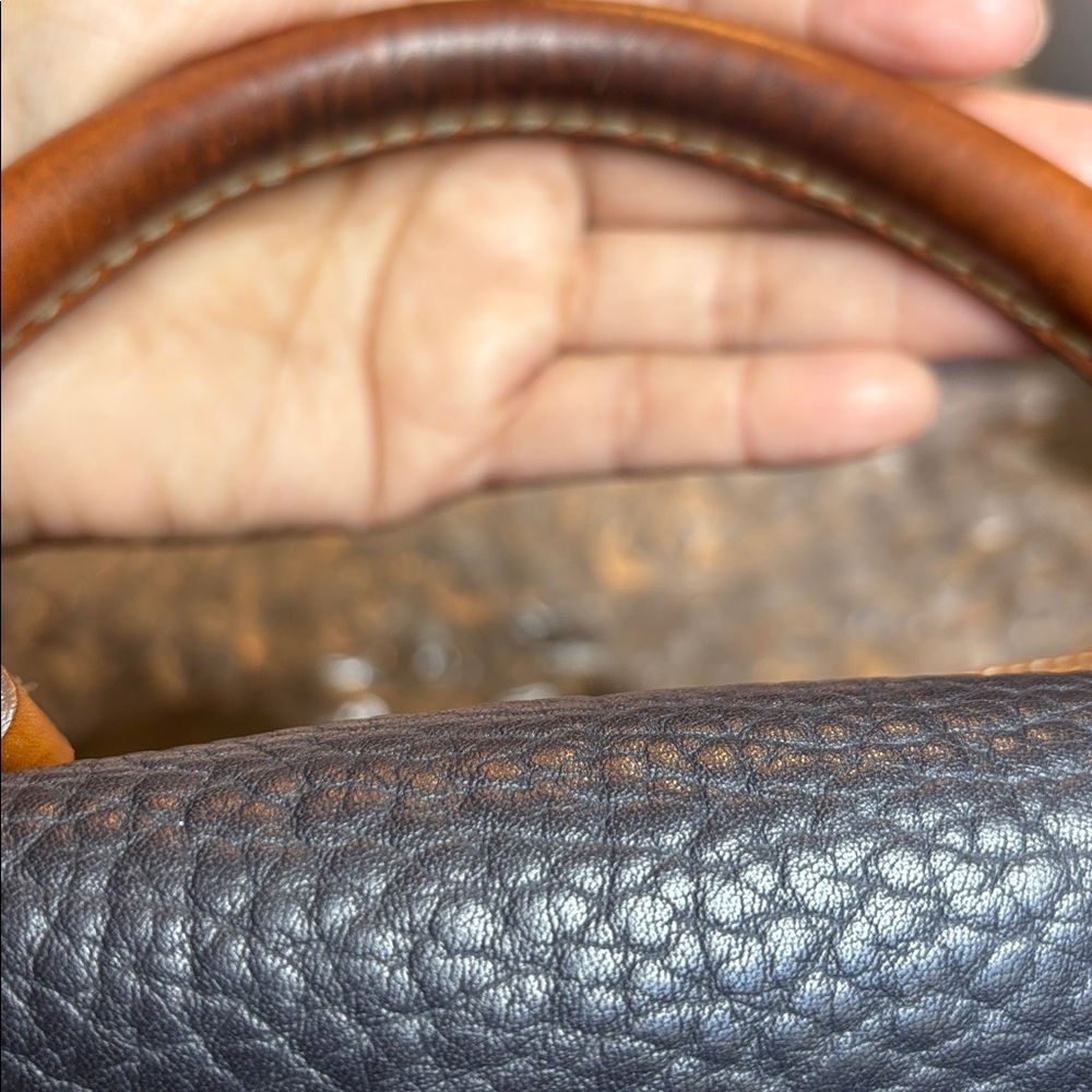 Dooney & Bourke Black With Tan Trim Vintage Bag - Picture 11 of 16